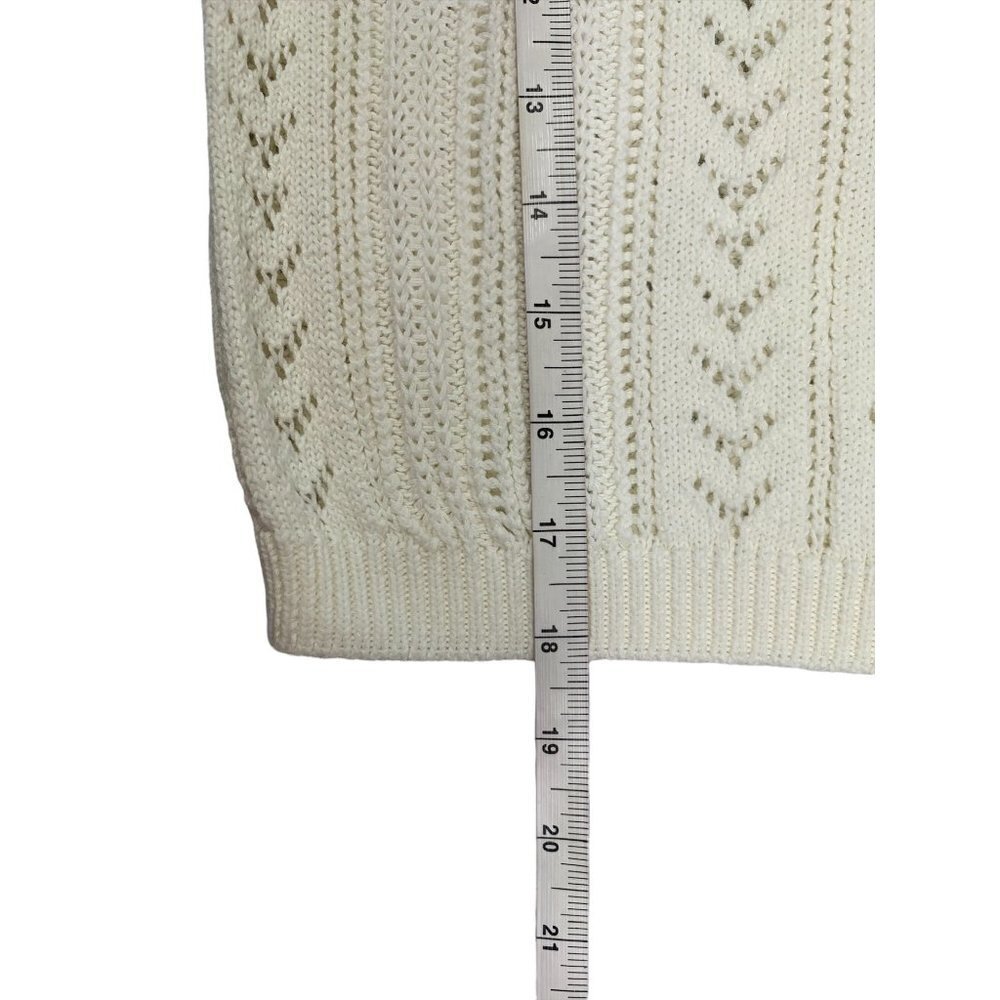 Willow Smith Short White Cardigan - Picture 5 of 5